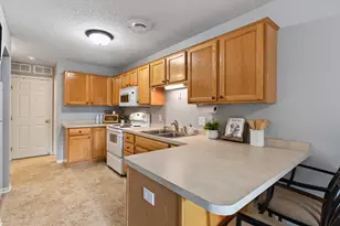 2507 Yellowstone Dr, Hastings, MN 55033 - Photo 7