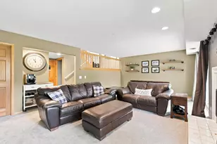 8081 Hidden Cir, Chanhassen, MN 55317 - Photo 13