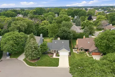 8081 Hidden Circle, Chanhassen, MN 55317 - Photo 23