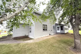 101 E Birch Ave, Frazee, MN 56544 - Photo 11