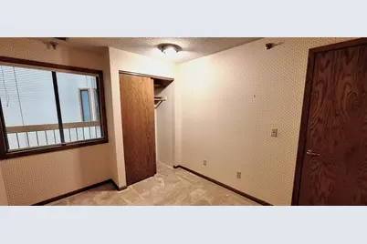 4035 Victoria Street N #219, Shoreview, MN 55126 - Photo 13