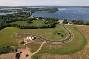 2013 South Ridge Rd, Detroit Lakes, MN 56501 - Photo 5