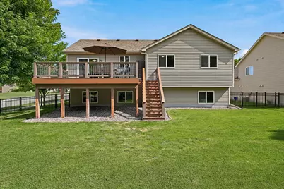 2000 119th Avenue NE, Blaine, MN 55449 - Photo 3