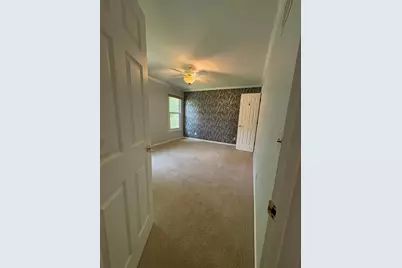 8935 Pine Bluff Court, Eden Prairie, MN 55347 - Photo 7