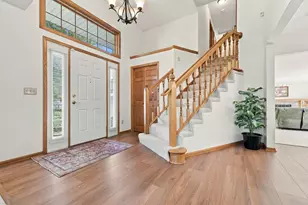 8659 Quinwood Ln N, Maple Grove, MN 55369 - Photo 5