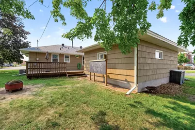 8817 Oakland Avenue S, Bloomington, MN 55420 - Photo 25