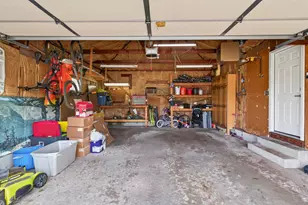 8817 Oakland Ave S, Bloomington, MN 55420 - Photo 29