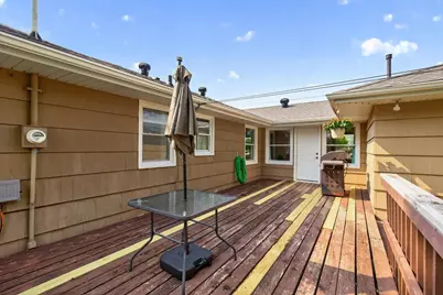 8817 Oakland Avenue S, Bloomington, MN 55420 - Photo 27