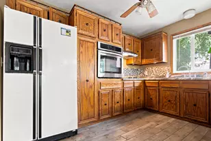 630 Hall Ln, Minneapolis, MN 55411 - Photo 5