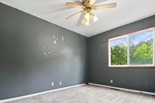 630 Hall Ln, Minneapolis, MN 55411 - Photo 11