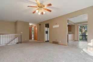 630 Hall Ln, Minneapolis, MN 55411 - Photo 7