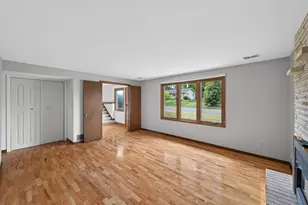 8616 34th Ave N, New Hope, MN 55427 - Photo 7