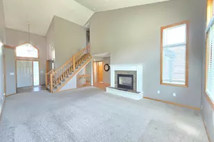 4625 Edinbrook Terrace, Brooklyn Park, MN 55443 - Photo 11