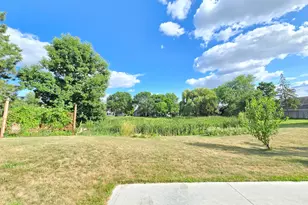 4625 Edinbrook Terrace, Brooklyn Park, MN 55443 - Photo 5