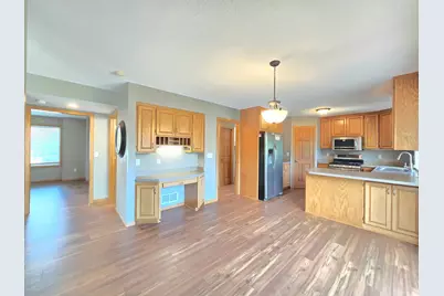 4625 Edinbrook Terrace, Brooklyn Park, MN 55443 - Photo 17