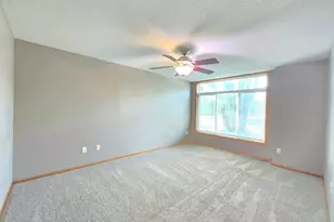 4625 Edinbrook Terrace, Brooklyn Park, MN 55443 - Photo 19