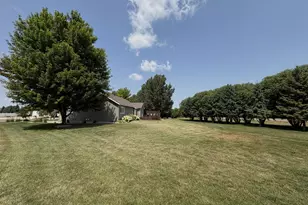 1949 51st Ave N, Moorhead, MN 56560 - Photo 7