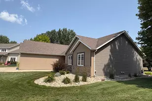 1949 51st Ave N, Moorhead, MN 56560 - Photo 5