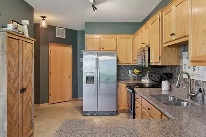 16790 Embers Avenue, Farmington, MN 55024 - Photo 13