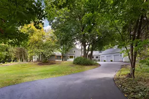 3865 Hillcrest Rd, Deephaven, MN 55391 - Photo 37