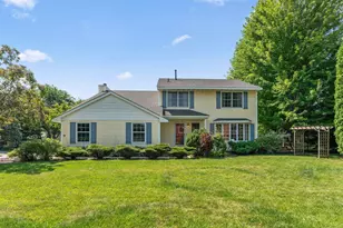 8020 Hidden Ct, Chanhassen, MN 55317 - Photo 1