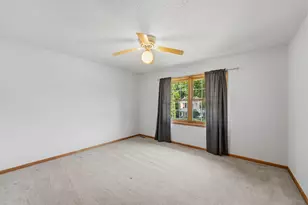 8020 Hidden Ct, Chanhassen, MN 55317 - Photo 23