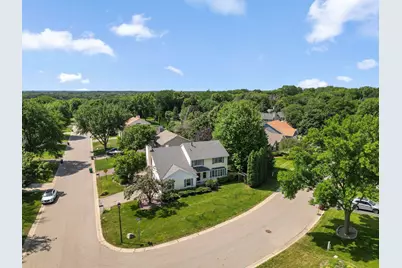 8020 Hidden Court, Chanhassen, MN 55317 - Photo 31