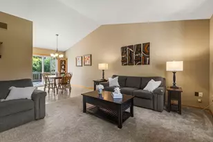 9044 Sequoia Rd, Woodbury, MN 55125 - Photo 9