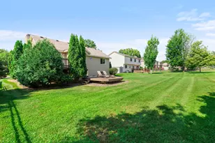 9044 Sequoia Rd, Woodbury, MN 55125 - Photo 55