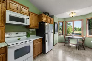 9044 Sequoia Rd, Woodbury, MN 55125 - Photo 23