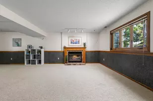9044 Sequoia Rd, Woodbury, MN 55125 - Photo 43