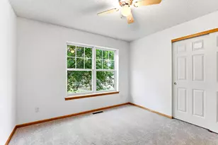 1713 Countryside Dr, Shakopee, MN 55379 - Photo 33