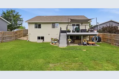740 Texas Avenue NW, Hutchinson, MN 55350 - Photo 23