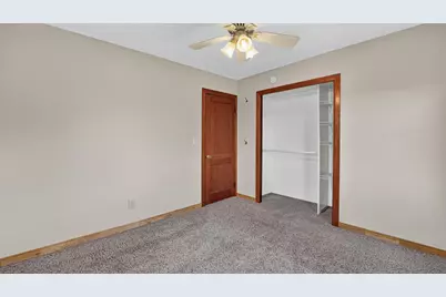 9041 Portland Avenue S, Bloomington, MN 55420 - Photo 23