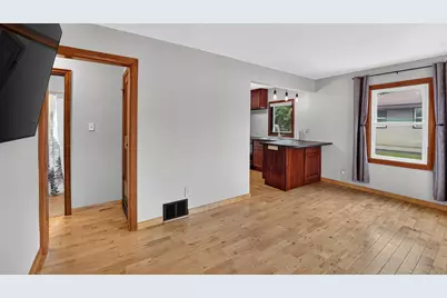 9041 Portland Avenue S, Bloomington, MN 55420 - Photo 17