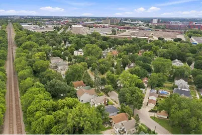 2223 Cole Avenue SE, Minneapolis, MN 55414 - Photo 29