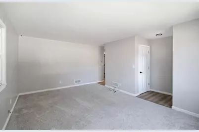 954 Victoria Street, Fairmont, MN 56031 - Photo 9