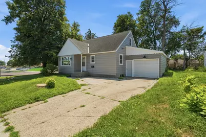 954 Victoria Street, Fairmont, MN 56031 - Photo 3