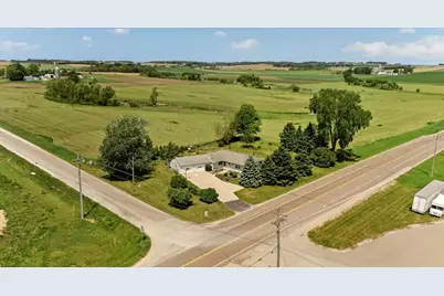 1413 60th Avenue NW, Byron, MN 55920 - Photo 3