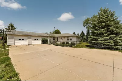 1413 60th Avenue NW, Byron, MN 55920 - Photo 9