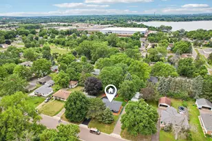 1625 Flag Ave N, Golden Valley, MN 55427 - Photo 29