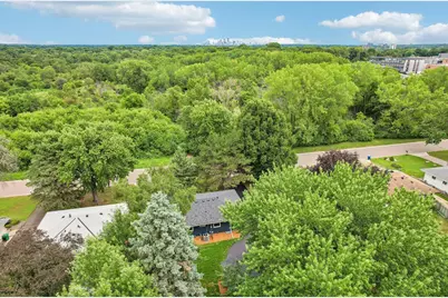 1625 Flag Avenue N, Golden Valley, MN 55427 - Photo 23