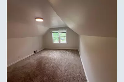1876 Chelton Avenue W, Saint Paul, MN 55104 - Photo 11