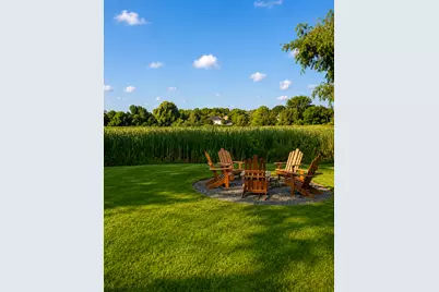 10575 52nd Avenue N, Plymouth, MN 55442 - Photo 3