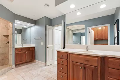21957 Minnetonka Boulevard #17, Excelsior, MN 55331 - Photo 11