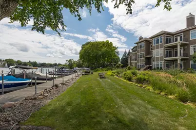21957 Minnetonka Boulevard #17, Excelsior, MN 55331 - Photo 1