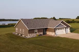 27915 238th St, Fergus Falls, MN 56537 - Photo 3
