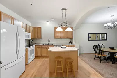 111302 Village Road #2, Chaska, MN 55318 - Photo 15