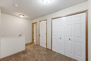 111302 Village Rd, Chaska, MN 55318 - Photo 27