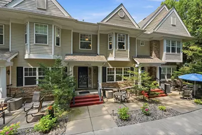 111302 Village Road #2, Chaska, MN 55318 - Photo 5